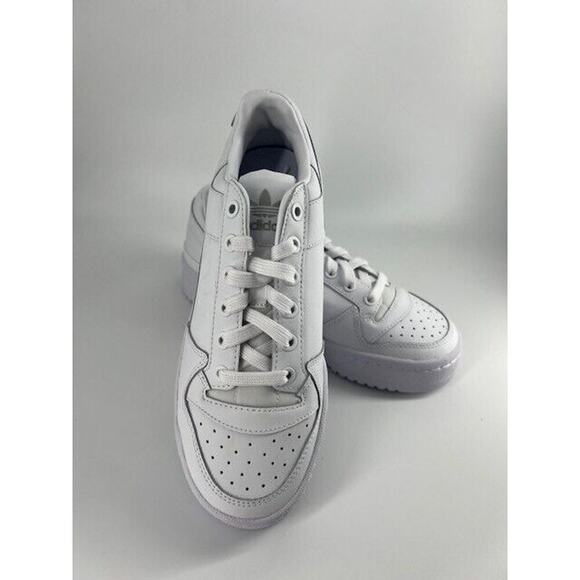 adidas Shoes - Size 7 - adidas Forum Bold Triple White W